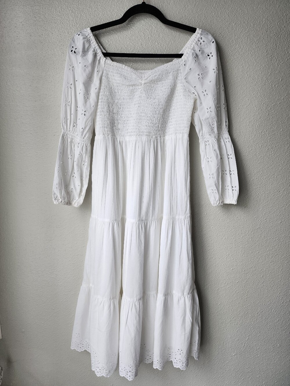 Aerie Smocked Tiered Bodice Eyelet Midi Dress Size Small In White - Picture 1 of 9